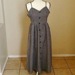 Spaghetti strap, button detail, A-line Drese